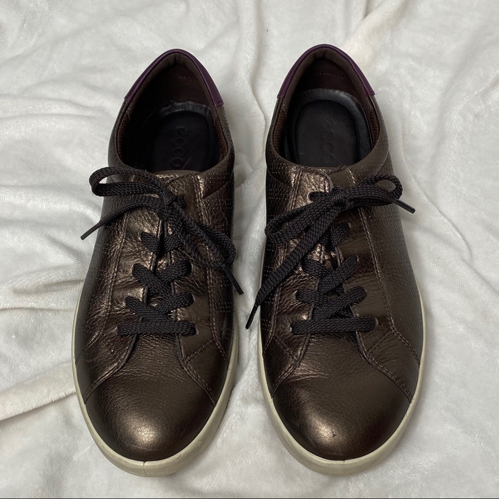 ECCO Leather Sneakers